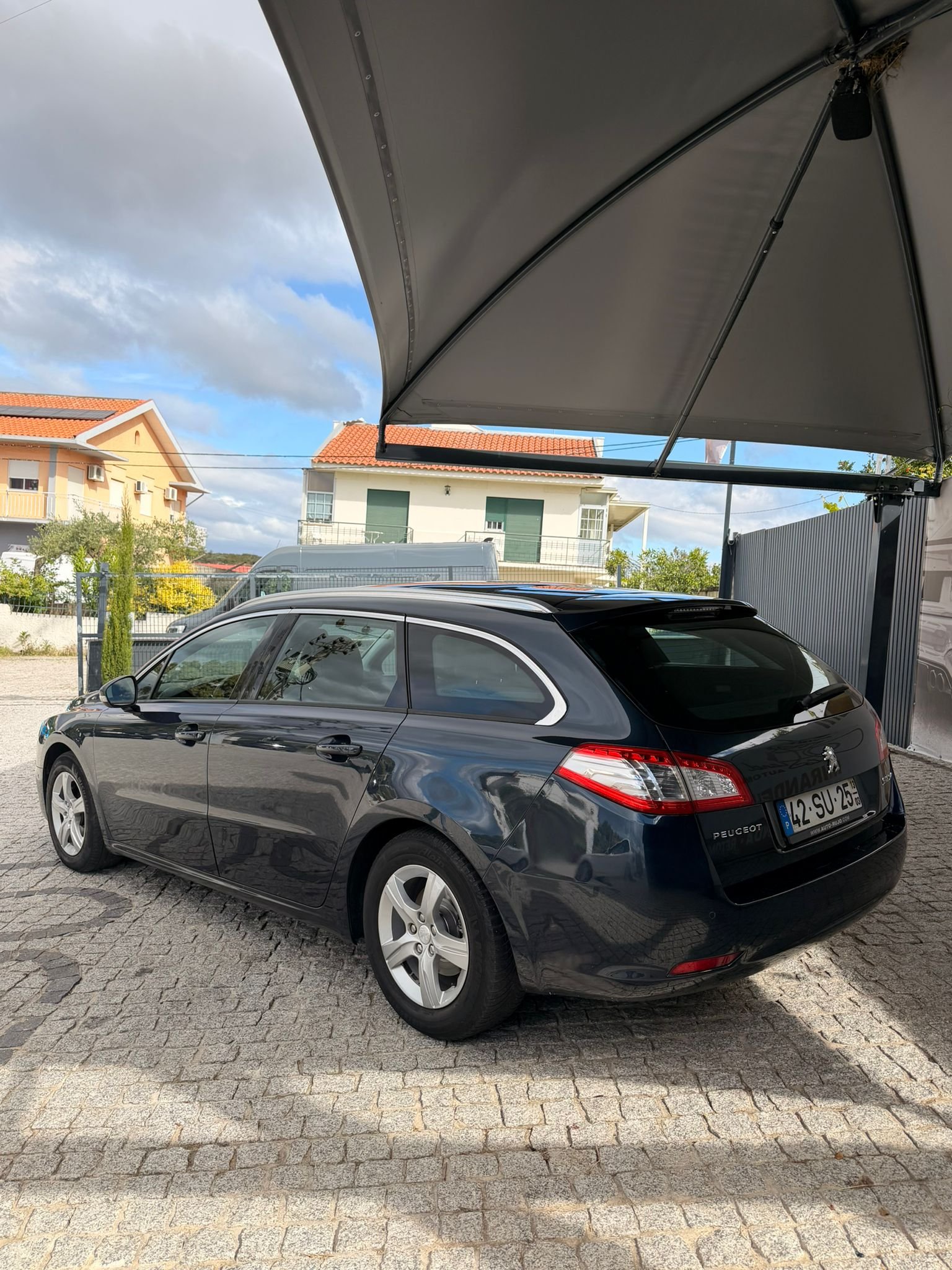 
								PEUGEOT 508 SW 2013 completo									