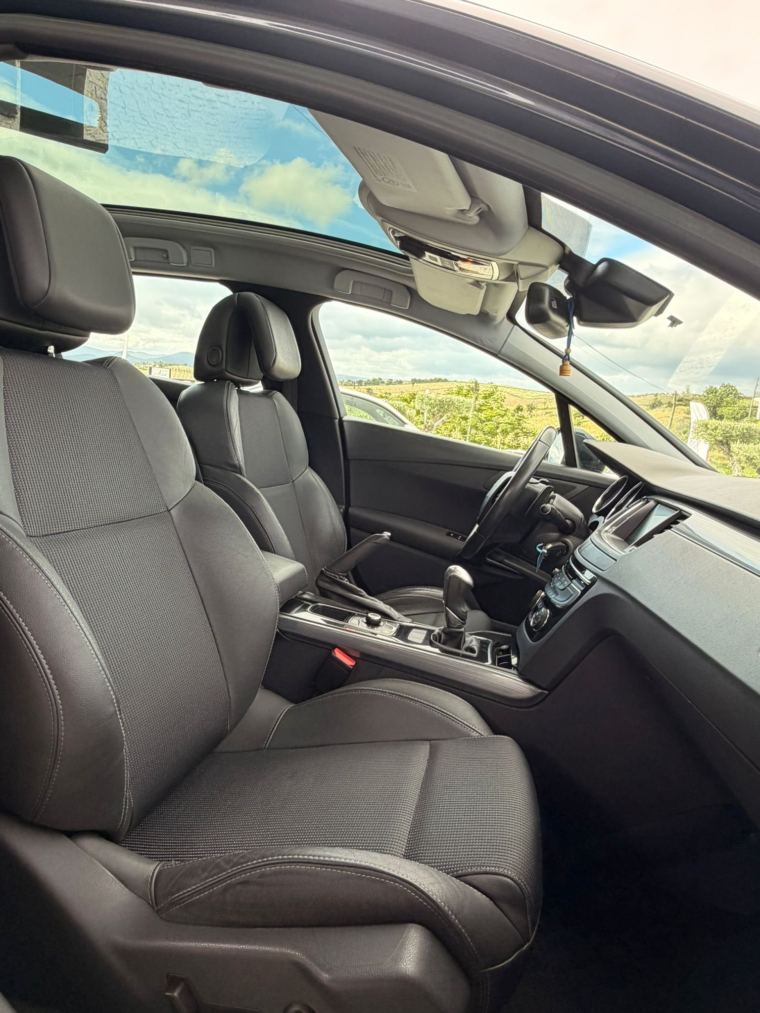 
								PEUGEOT 508 SW 2013 completo									