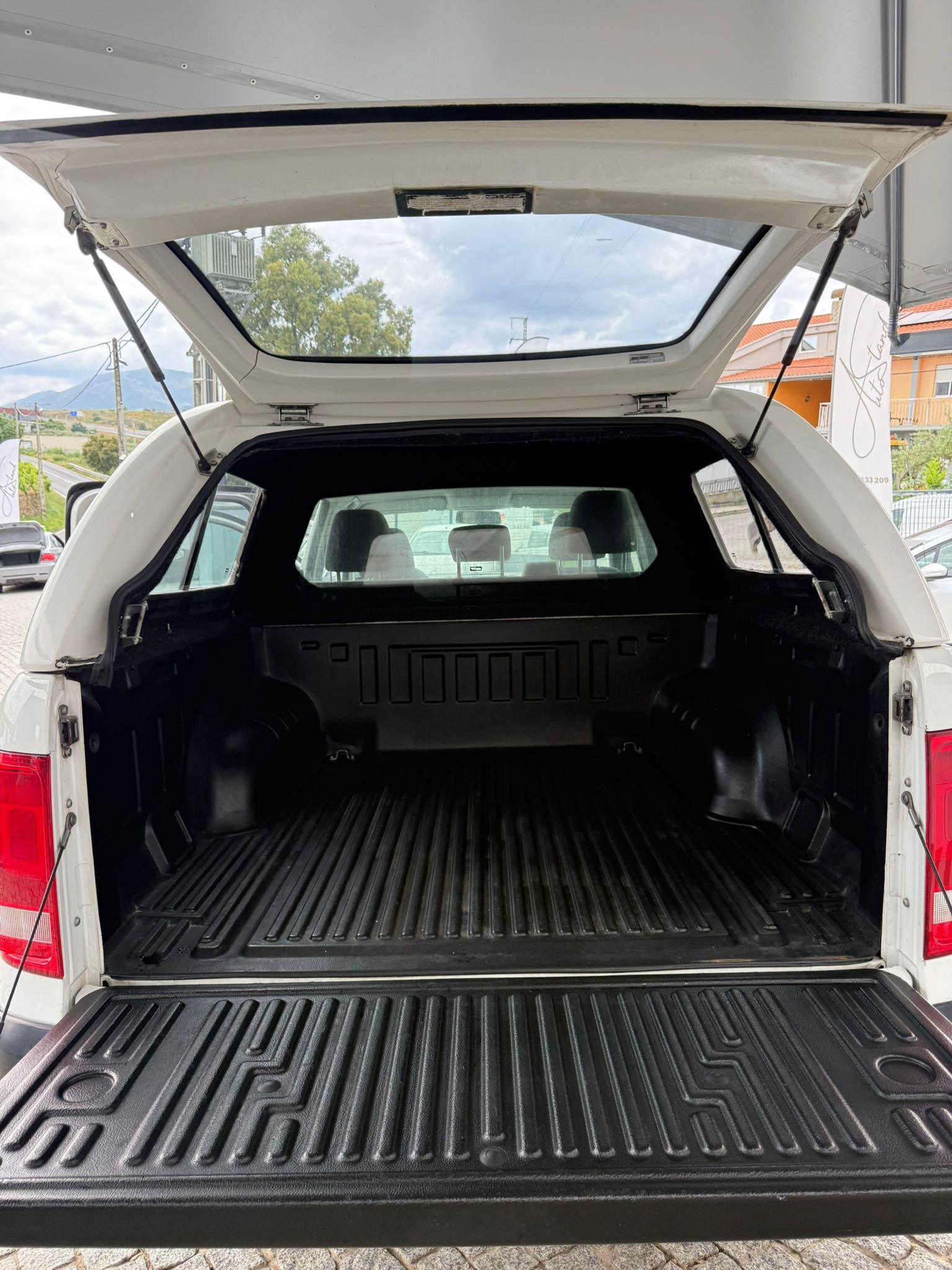 
								VW AMAROK 4X4 2016 completo									