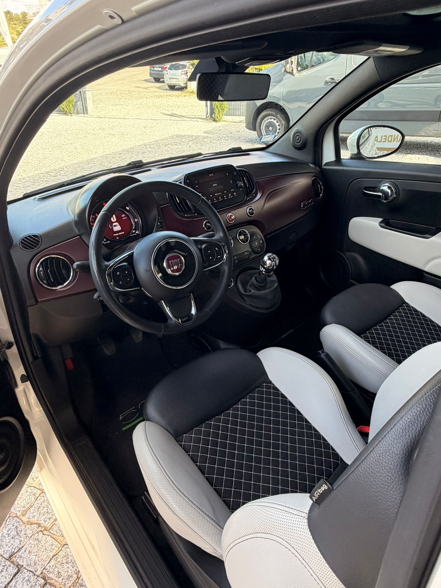 
								FIAT 500 HYBRID 2020 completo									
