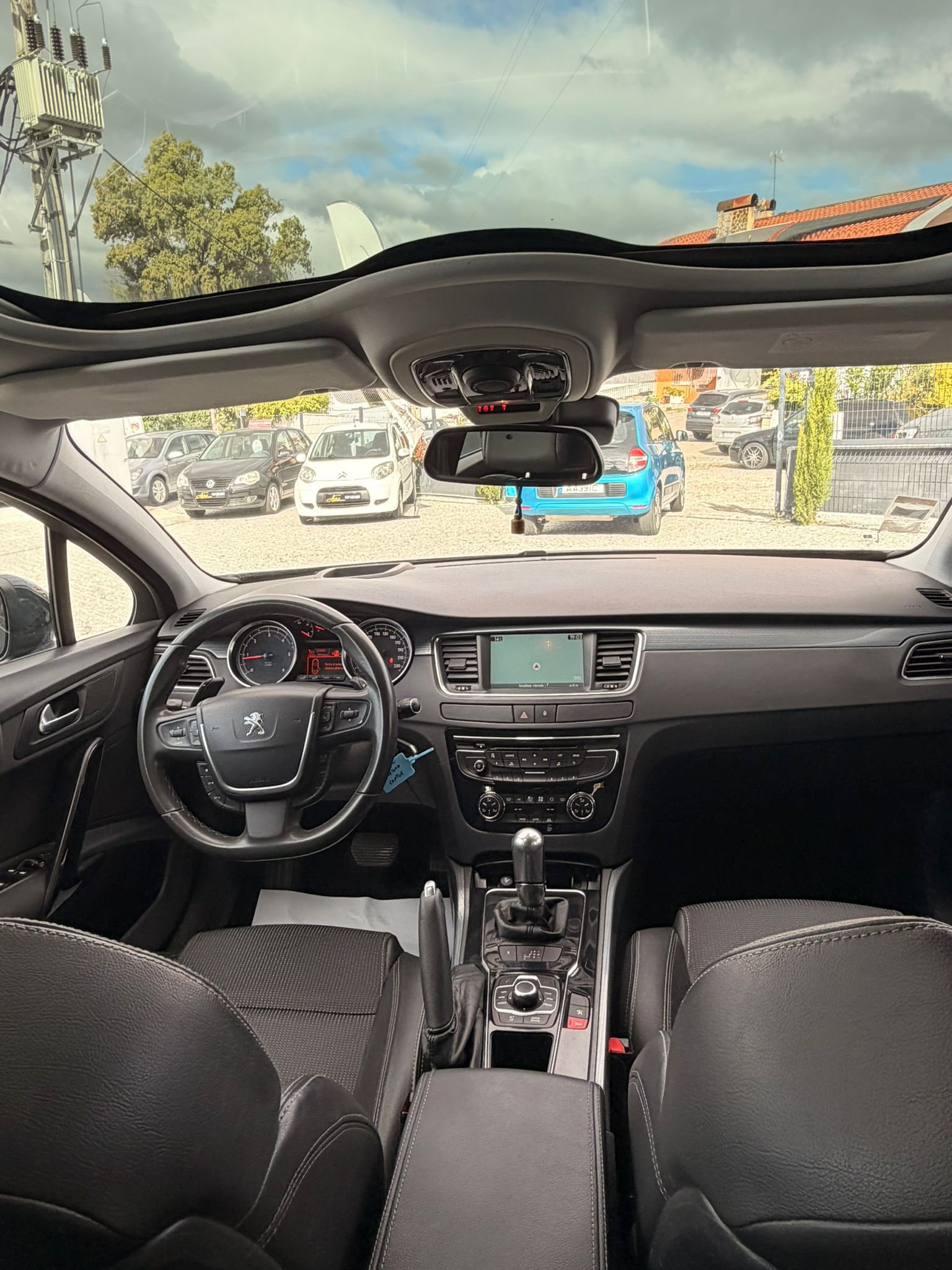 
								PEUGEOT 508 SW 2013 completo									