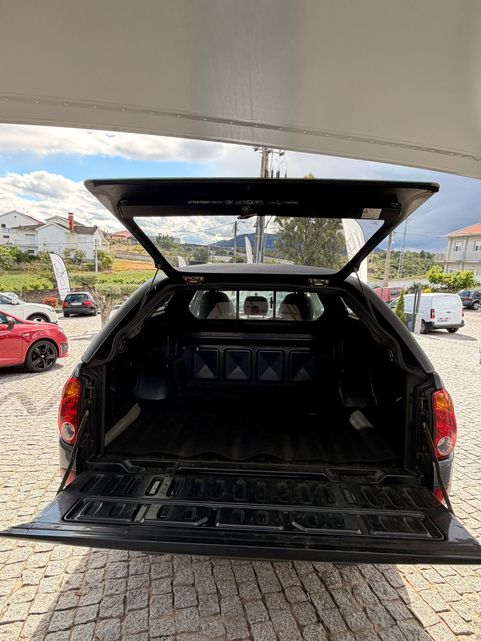 
								MITSUBISHI L200 STRAKAR 4X4 2006 completo									