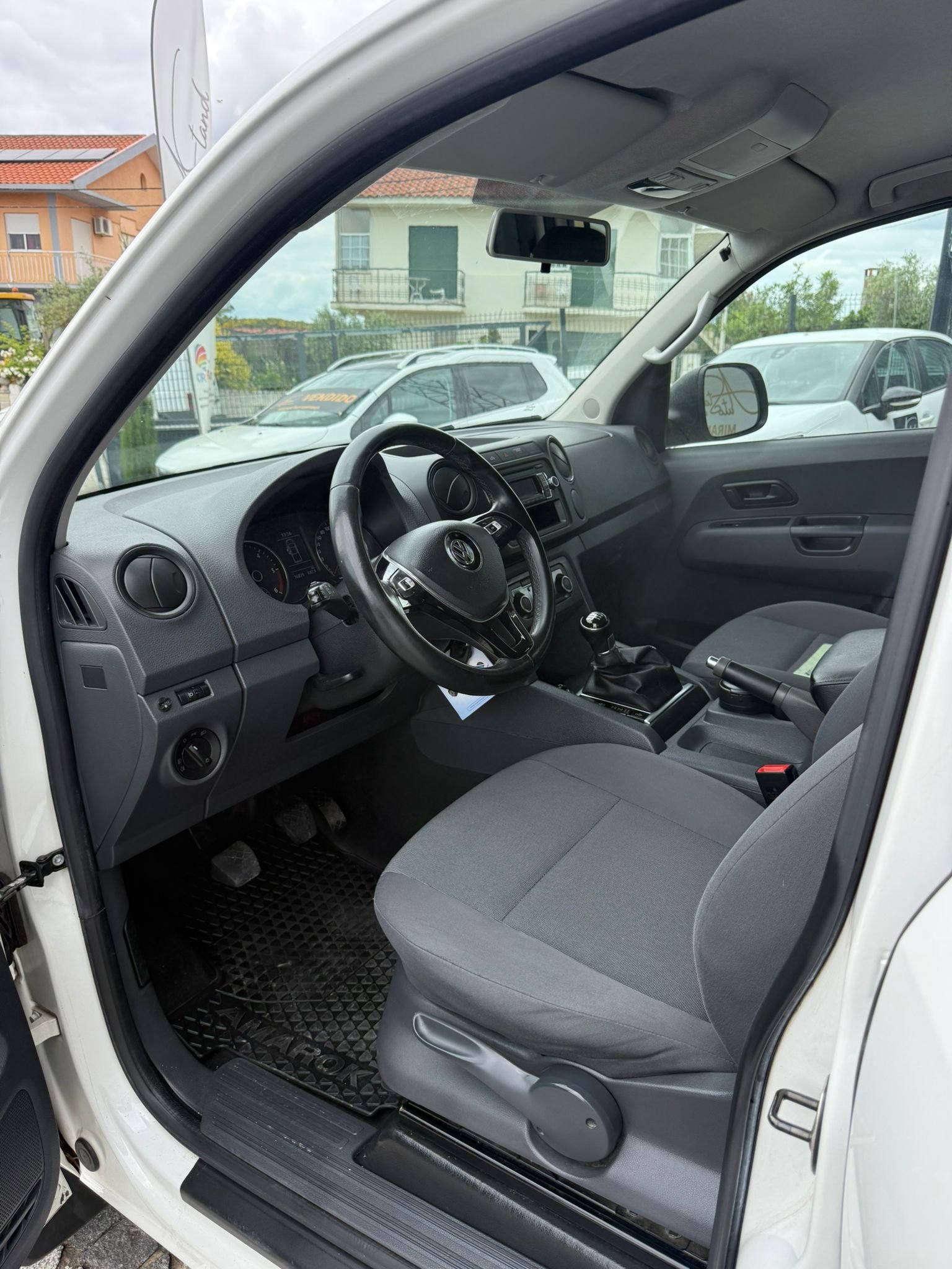 
								VW AMAROK 4X4 2016 completo									