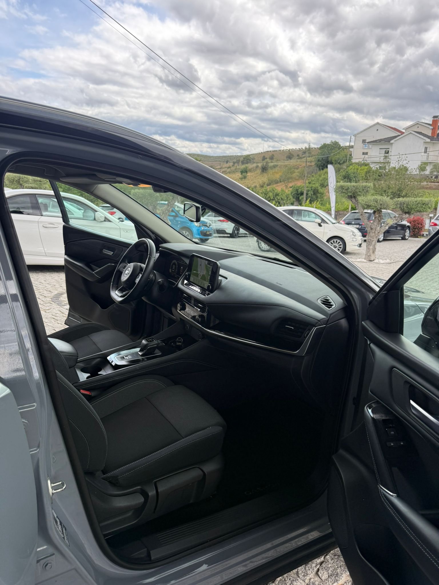 
								NISSAN QASHQAI 2021 completo									