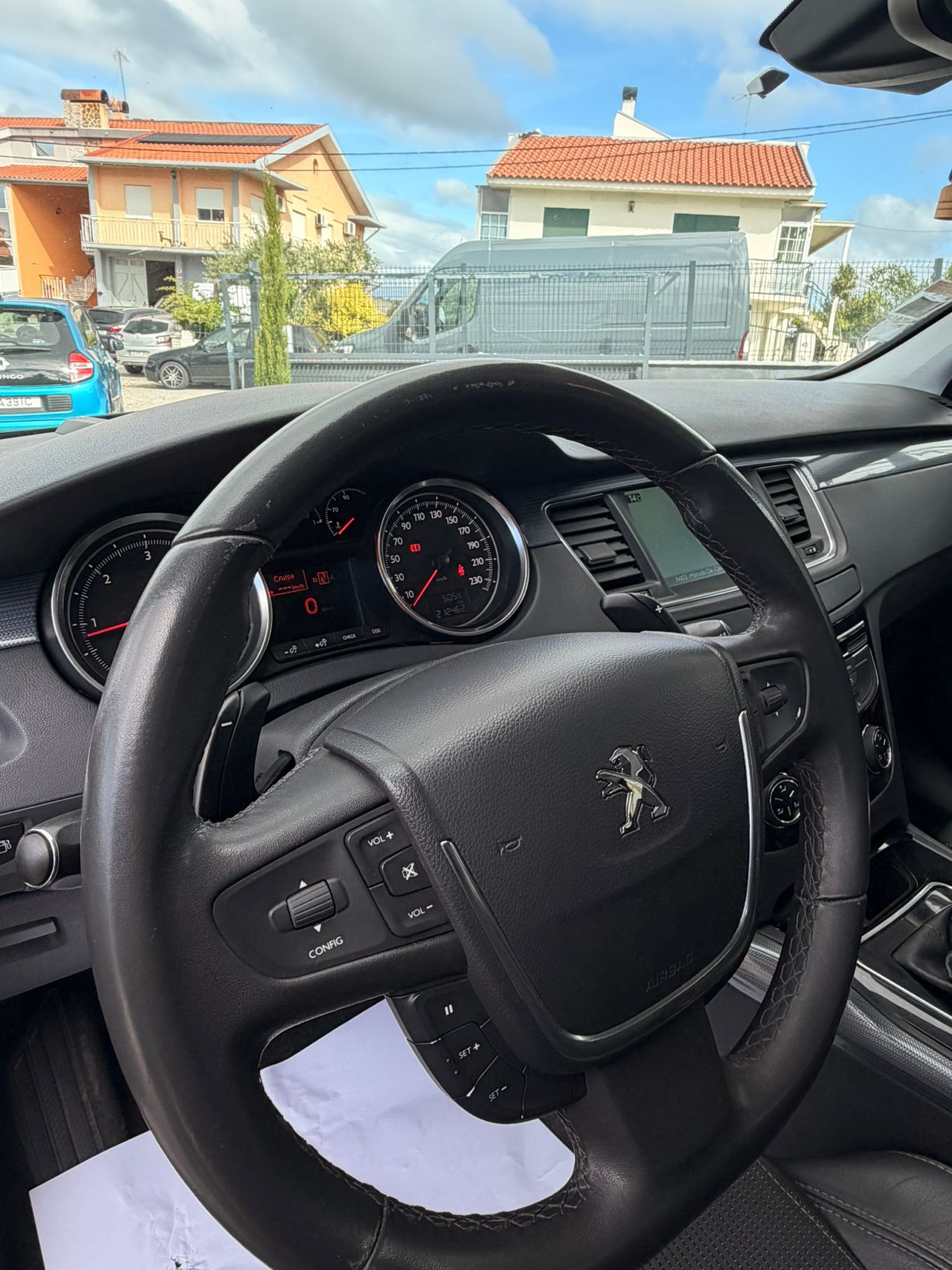 
								PEUGEOT 508 SW 2013 completo									