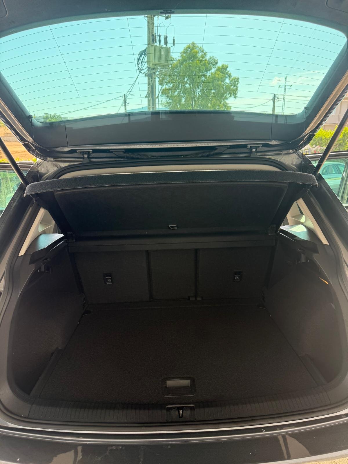 
								VOLKSWAGEN TIGUAN 2017 completo									
