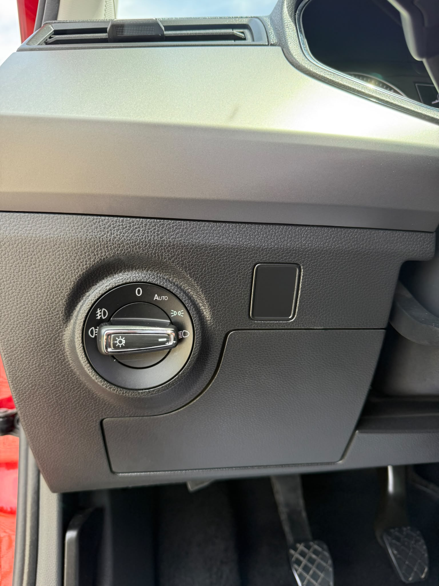 
								SEAT IBIZA 2018 completo									