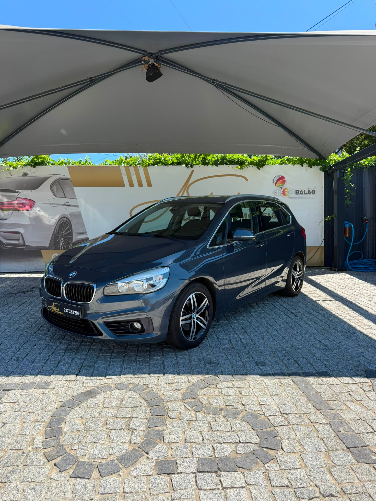 
								BMW 216D ACTIVE TOUR 2015 completo									