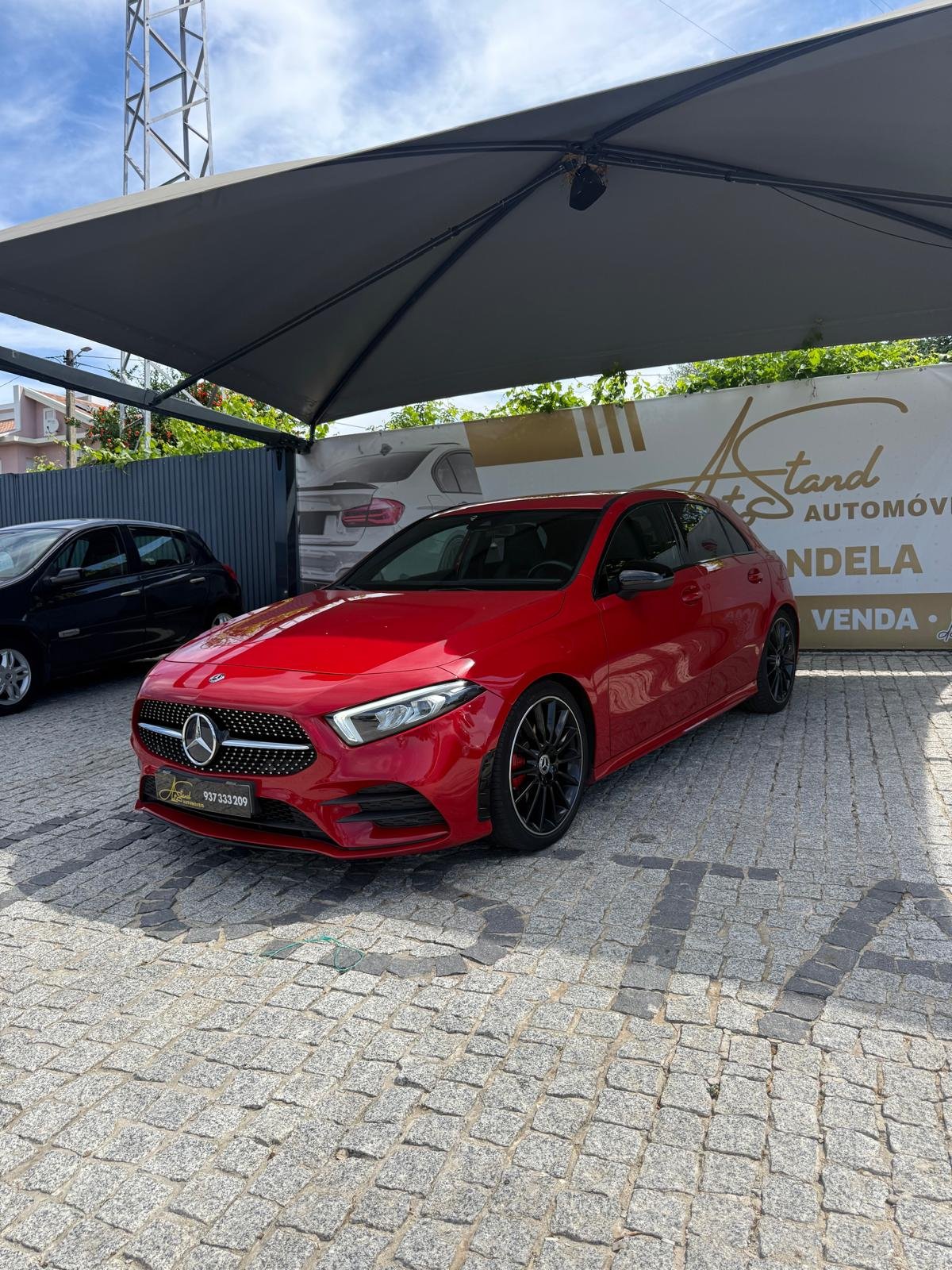 
								MERCEDES – BENZ CLASSE A 180 AMG LINE 2018 completo									