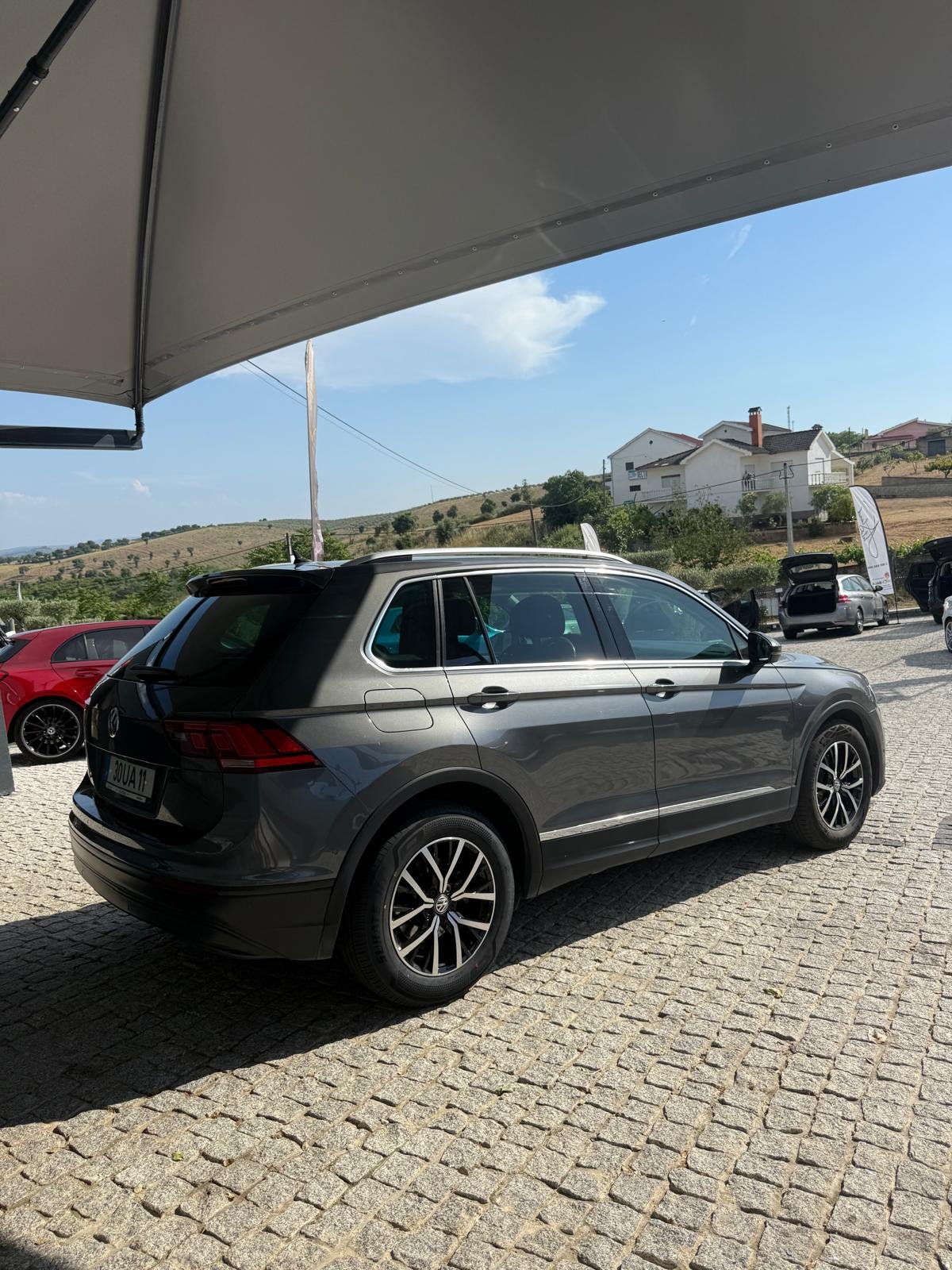 
								VOLKSWAGEN TIGUAN 2017 completo									