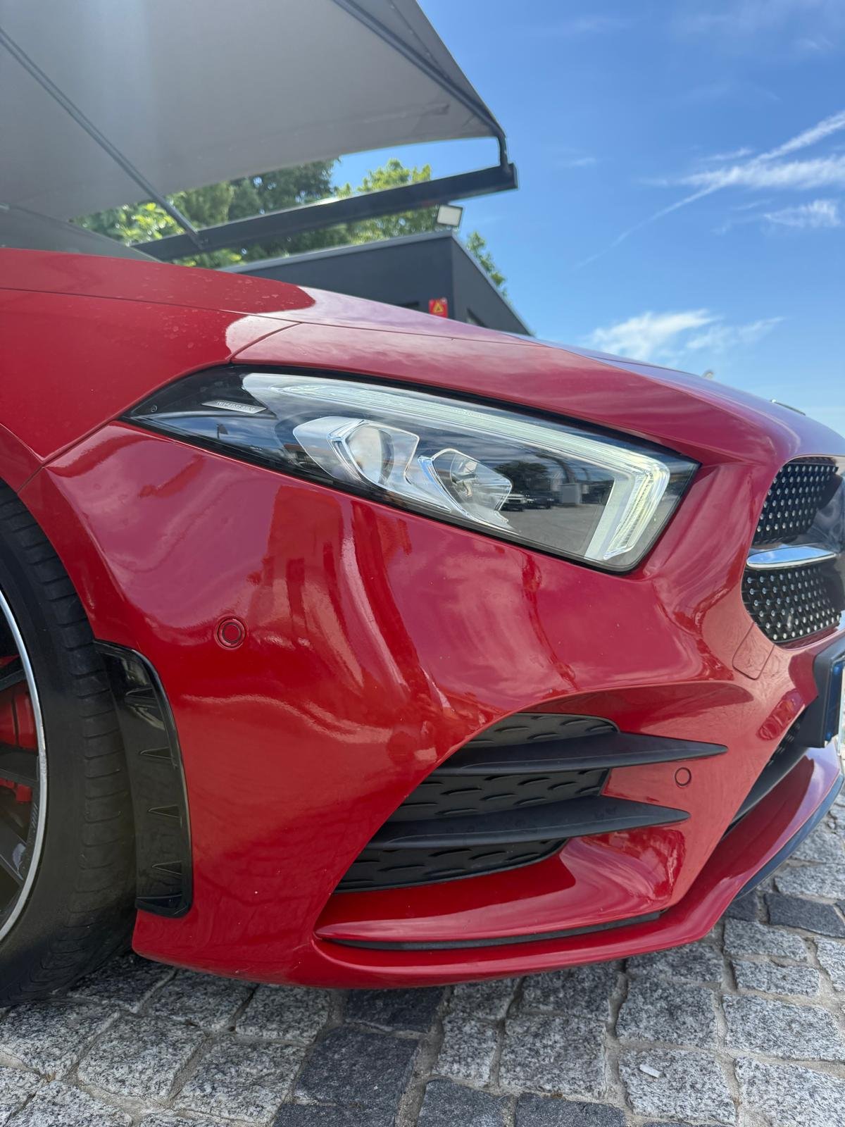 
								MERCEDES – BENZ CLASSE A 180 AMG LINE 2018 completo									