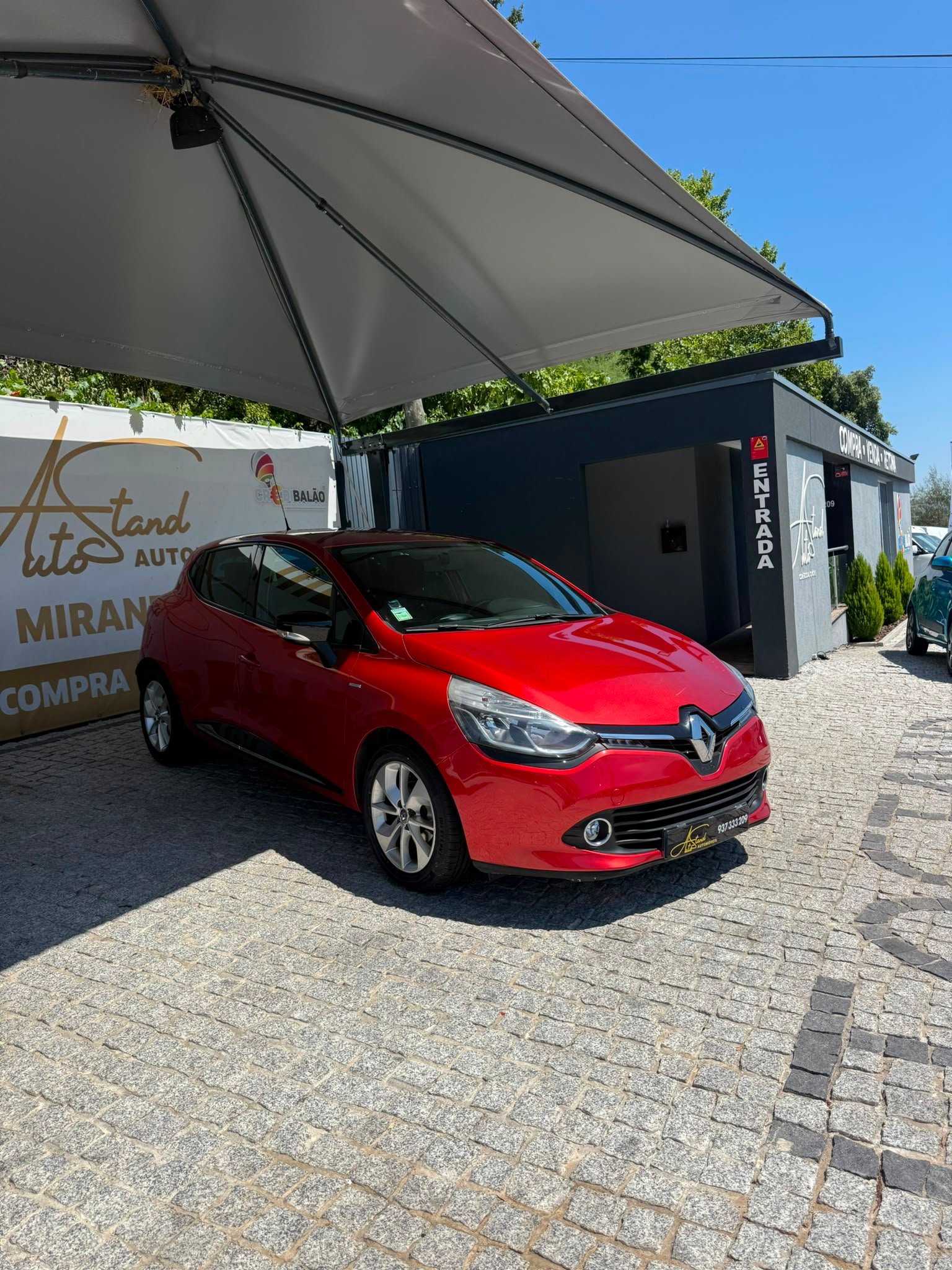 RENAULT CLIO 2016