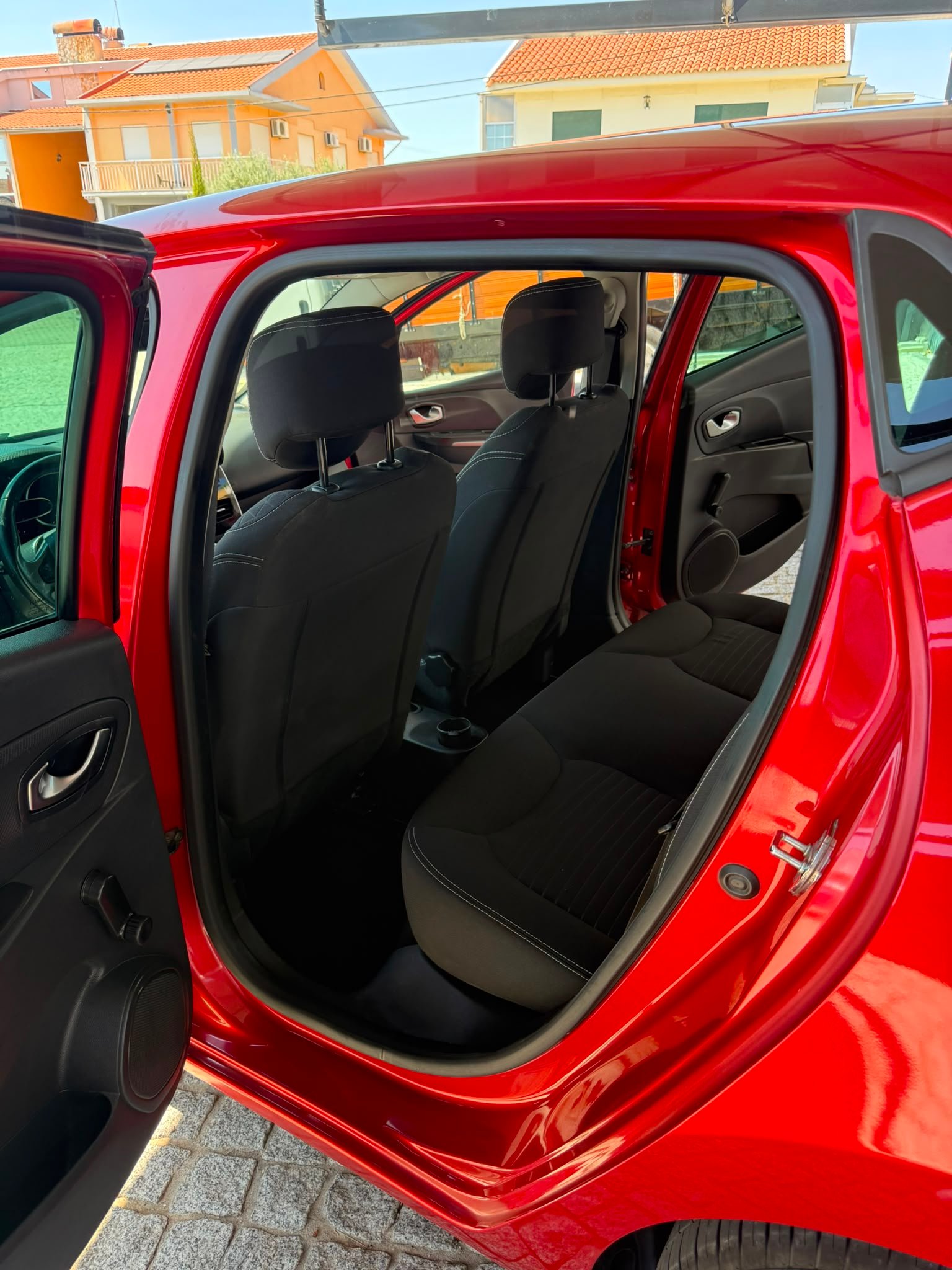 
								RENAULT CLIO 2016 completo									