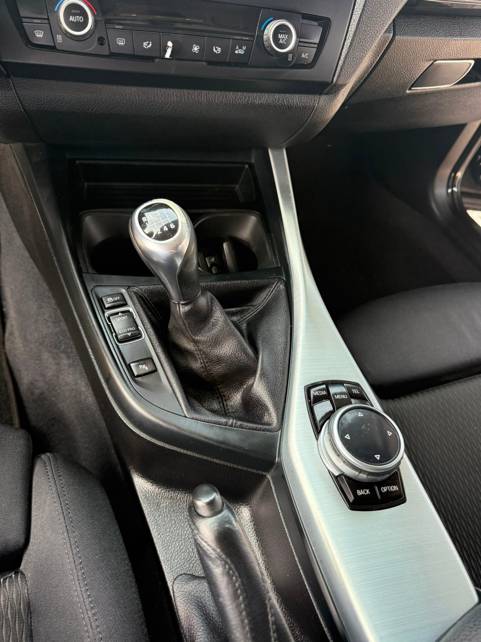 
								BMW 118D completo									