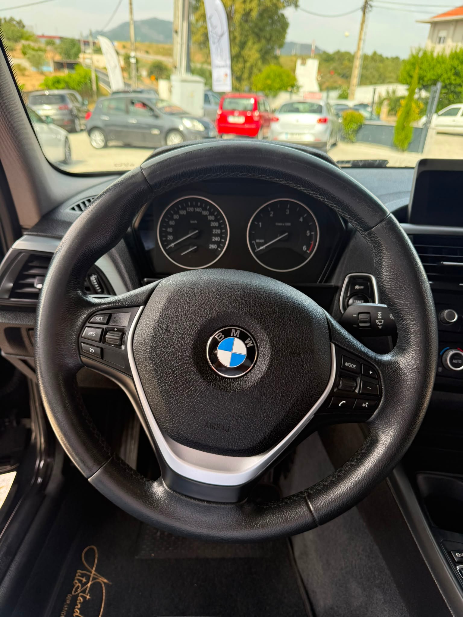 
								BMW 118D completo									