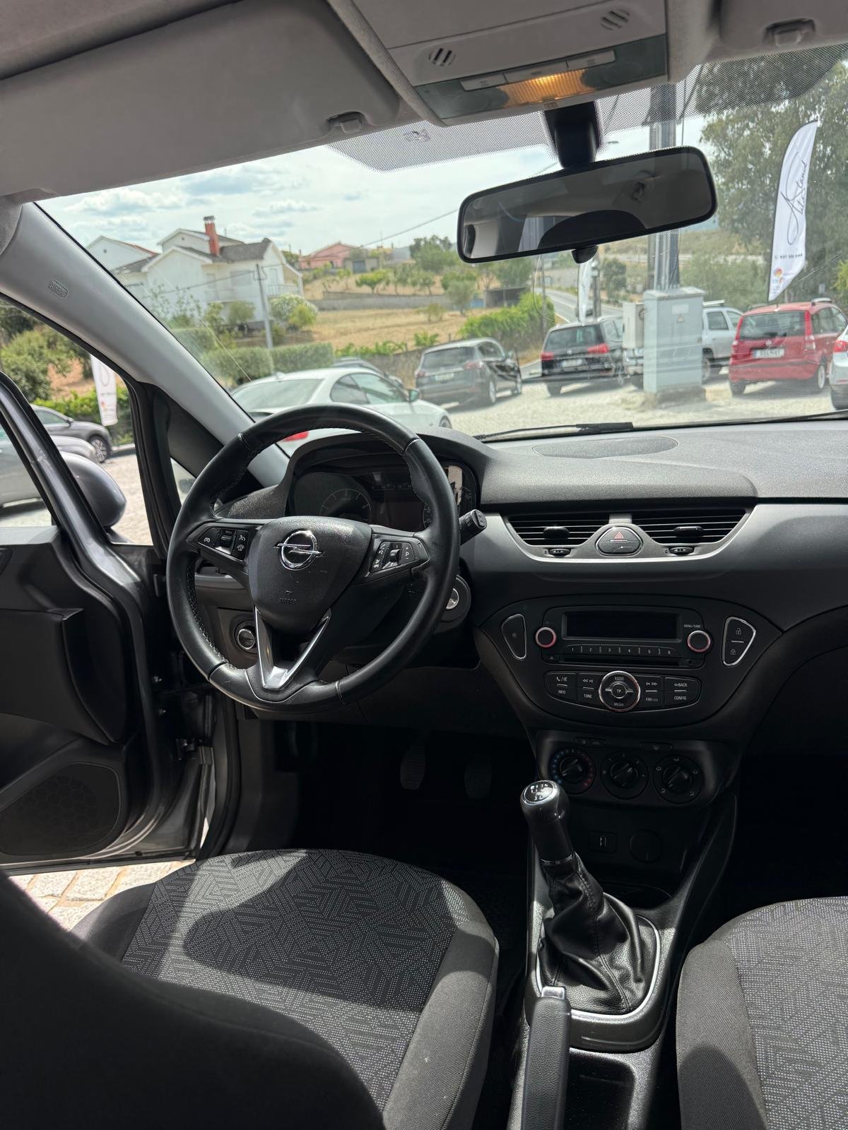 
								OPEL CORSA E 2018 completo									