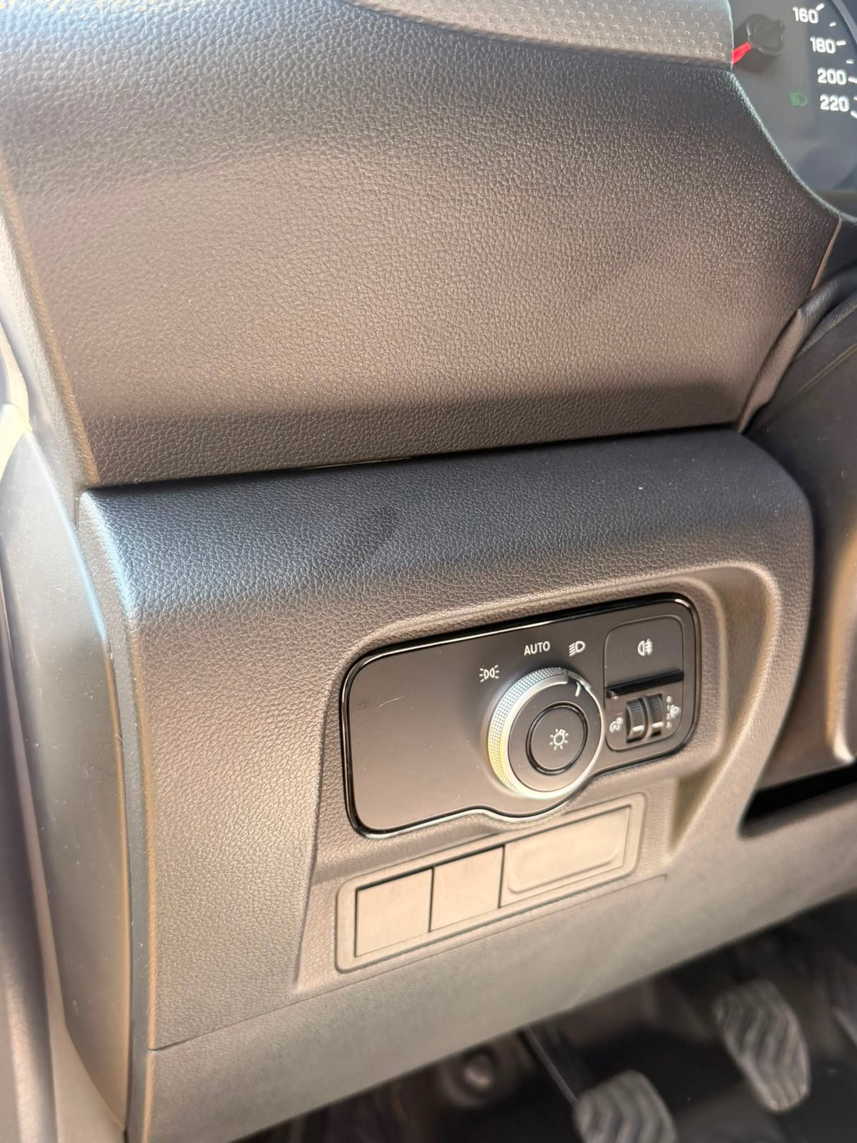 
								MERCEDES – BENZ CITAN 110CDI completo									