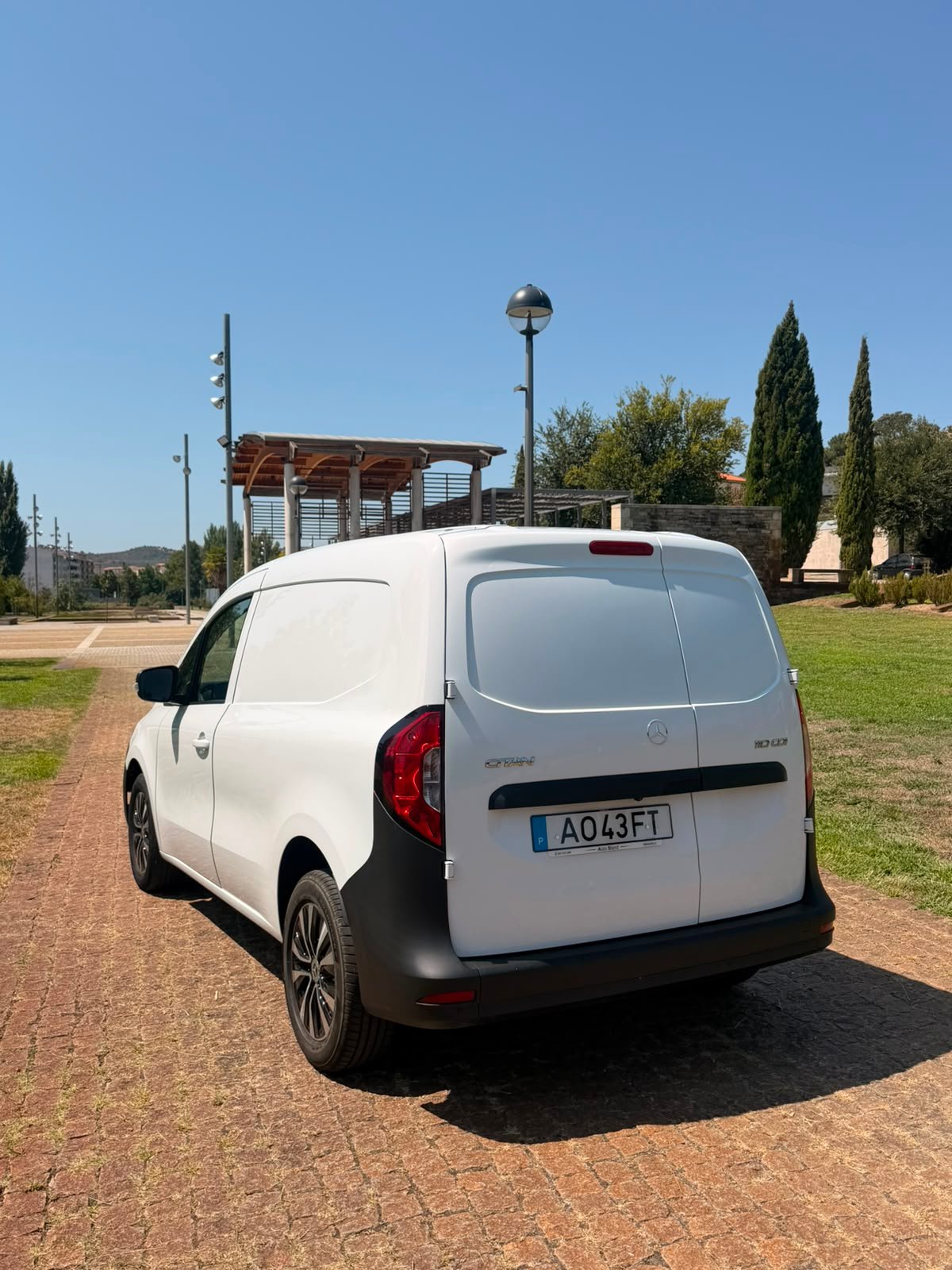
								MERCEDES – BENZ CITAN 110CDI completo									
