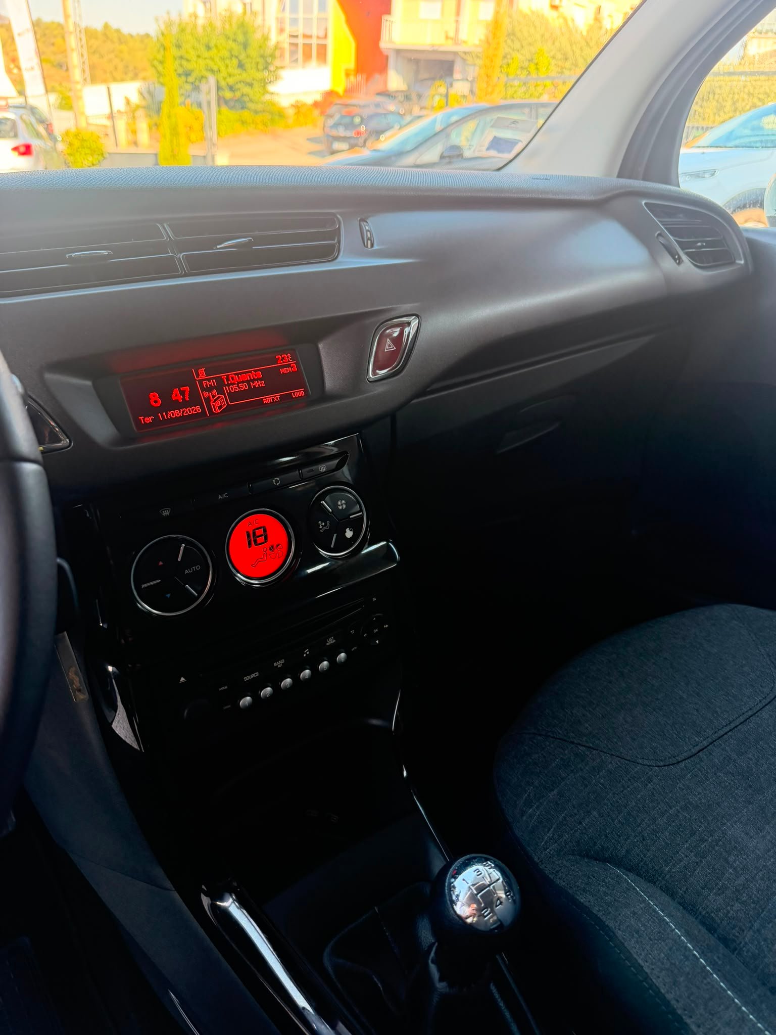 
								CITROEN C3 2015 completo									