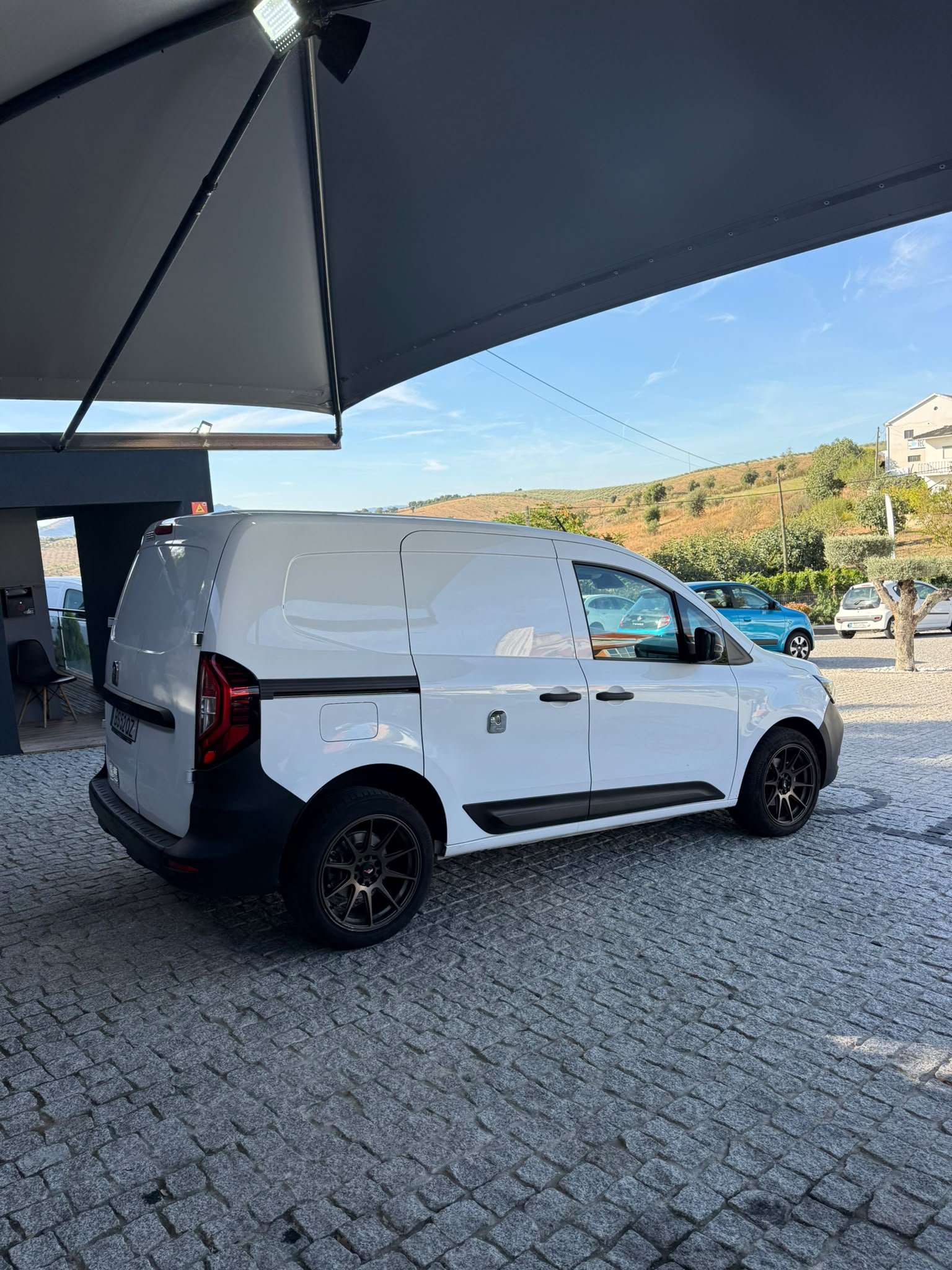 
								RENAULT KANGOO 2022 completo									
