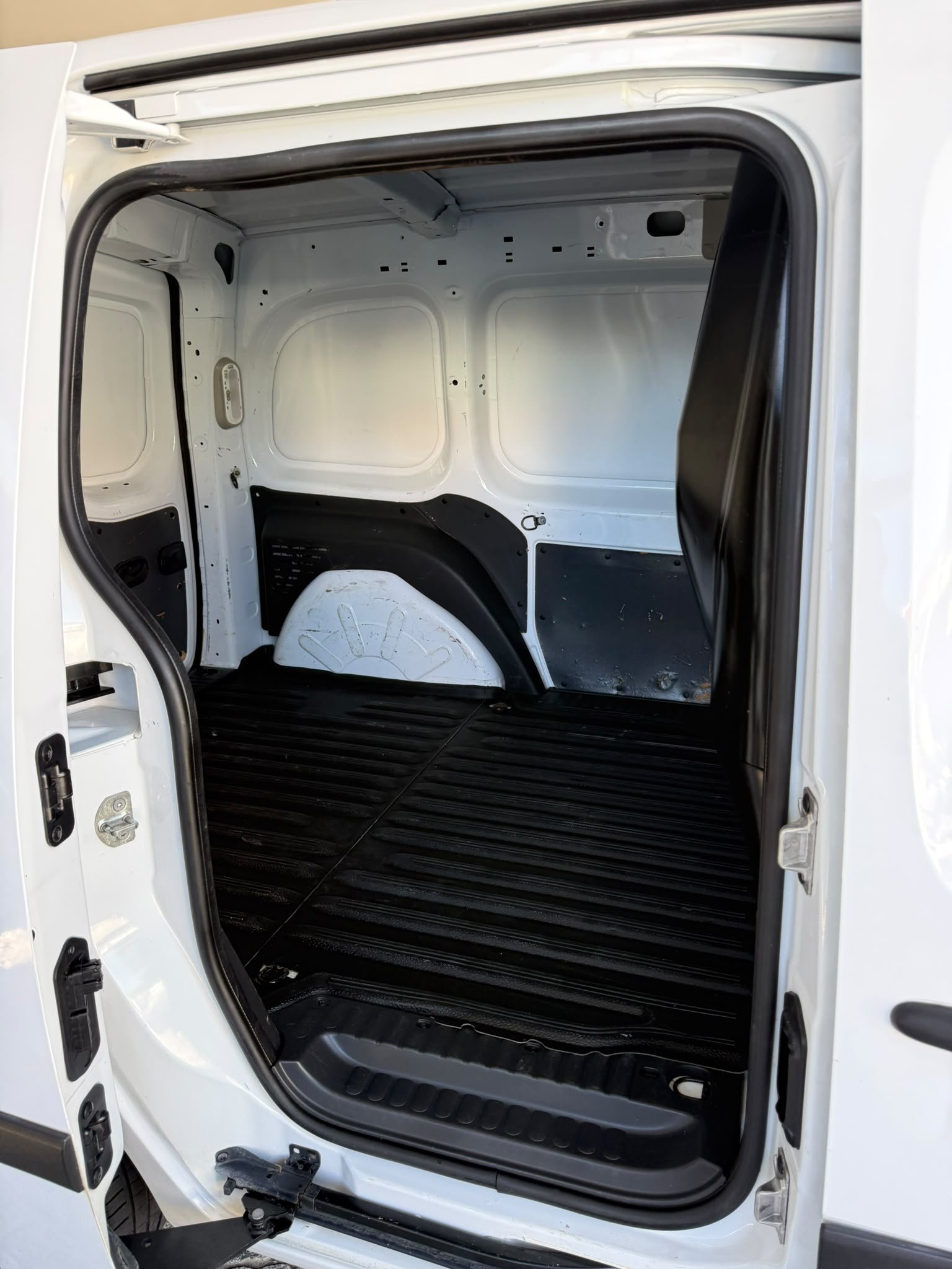 
								KANGOO 2014 completo									