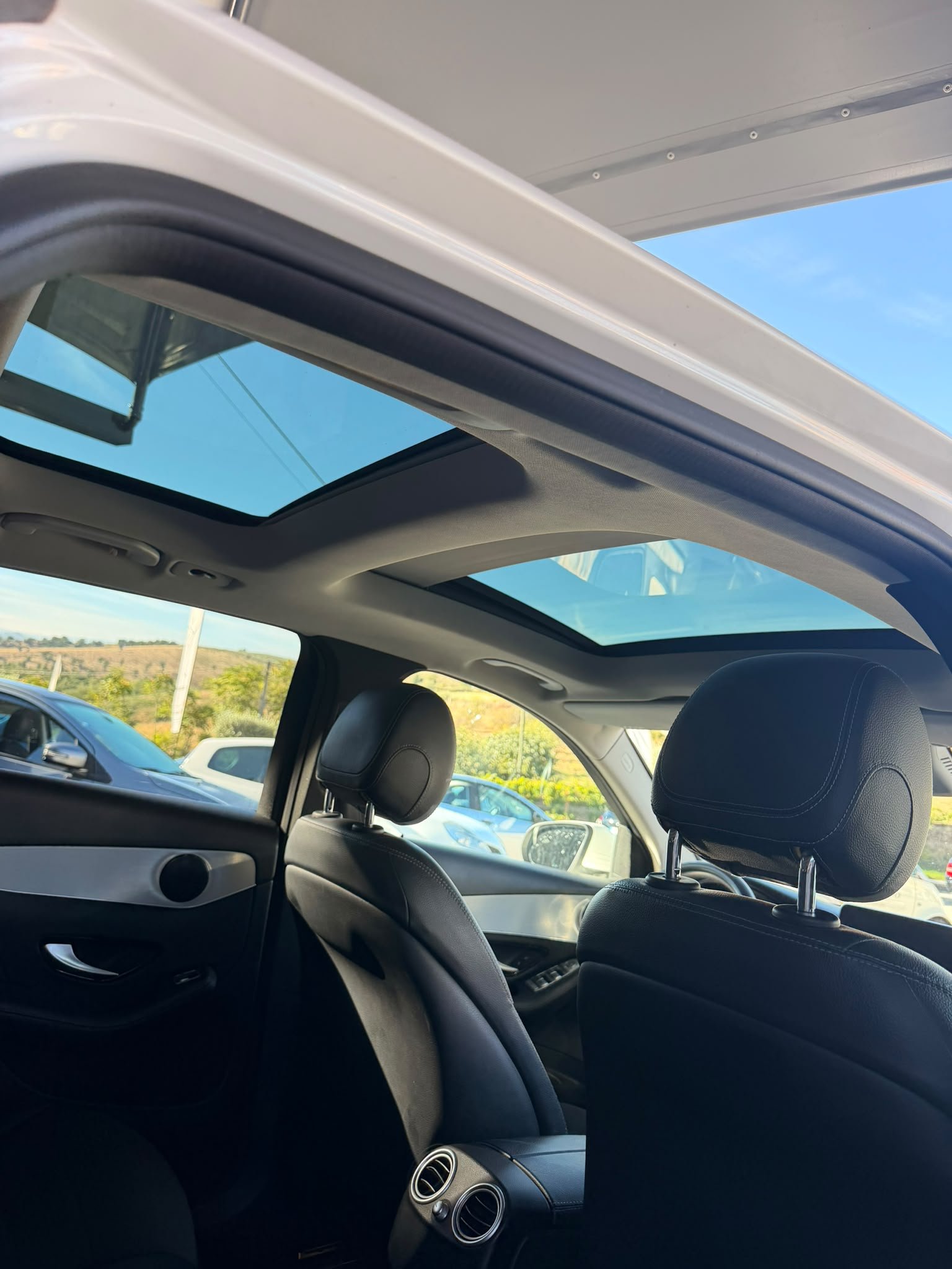 
								MERCEDES – BENZ  GLC 250 AMG 2018 completo									