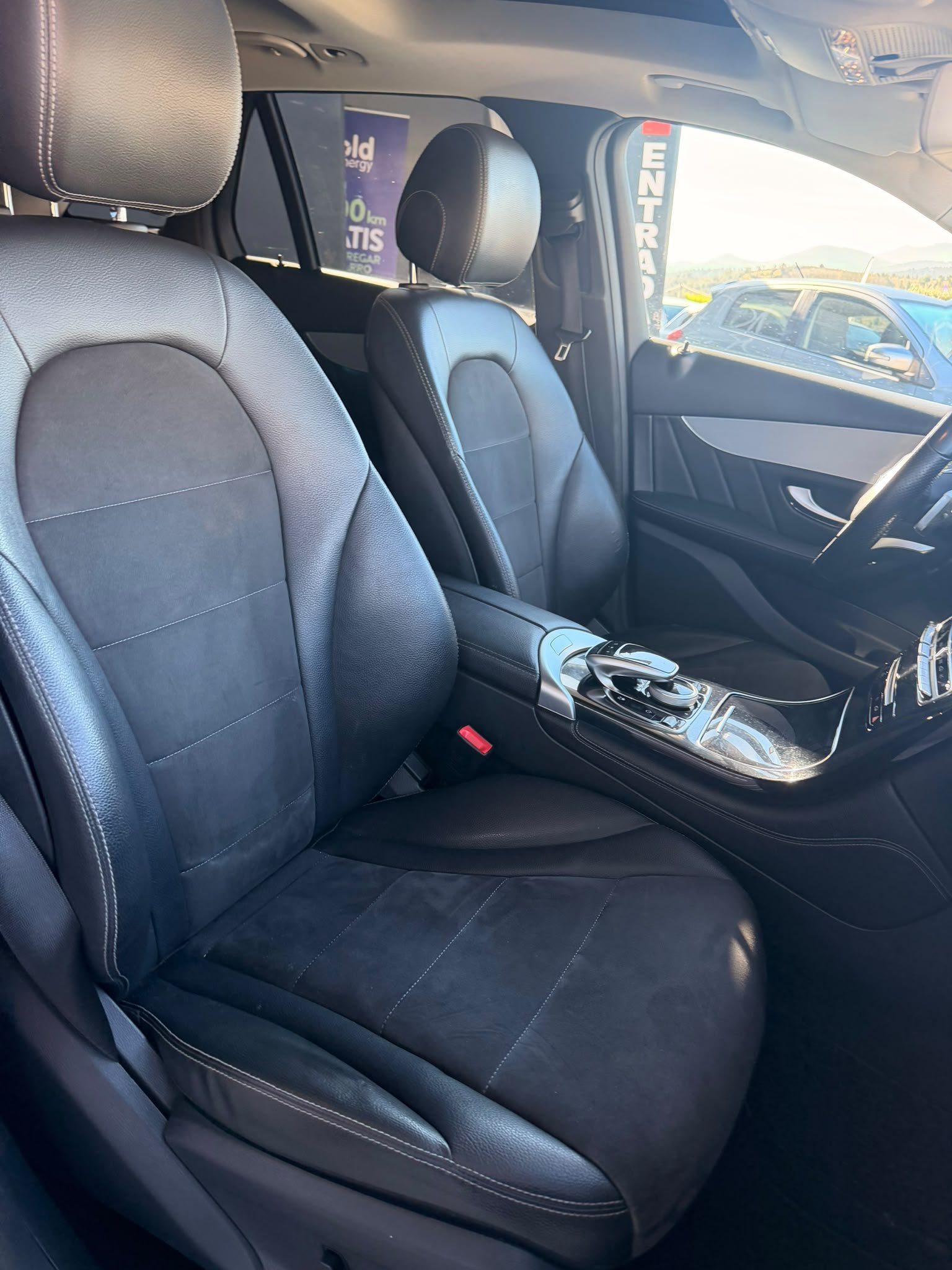
								MERCEDES – BENZ  GLC 250 AMG 2018 completo									