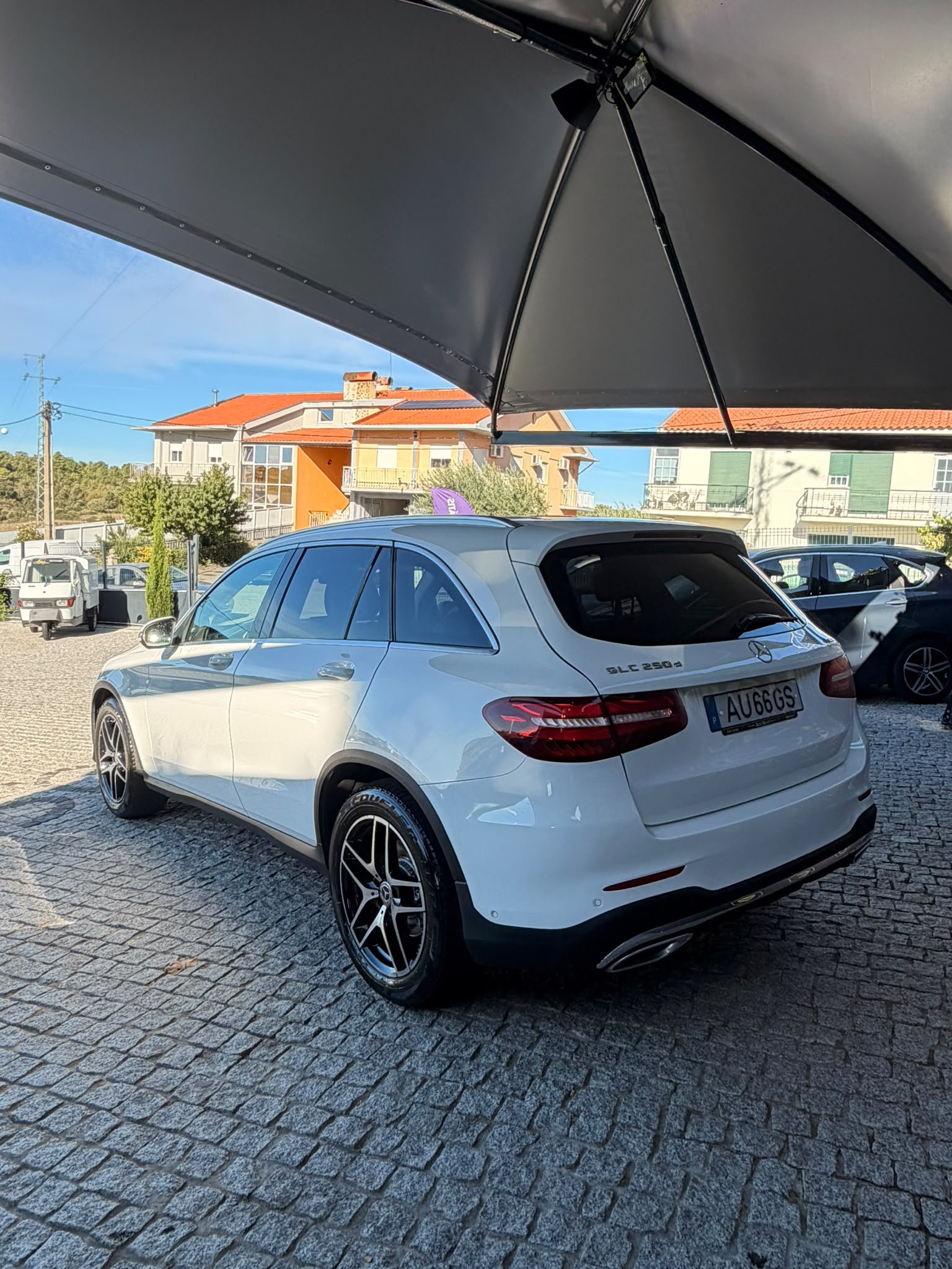
								MERCEDES – BENZ  GLC 250 AMG 2018 completo									