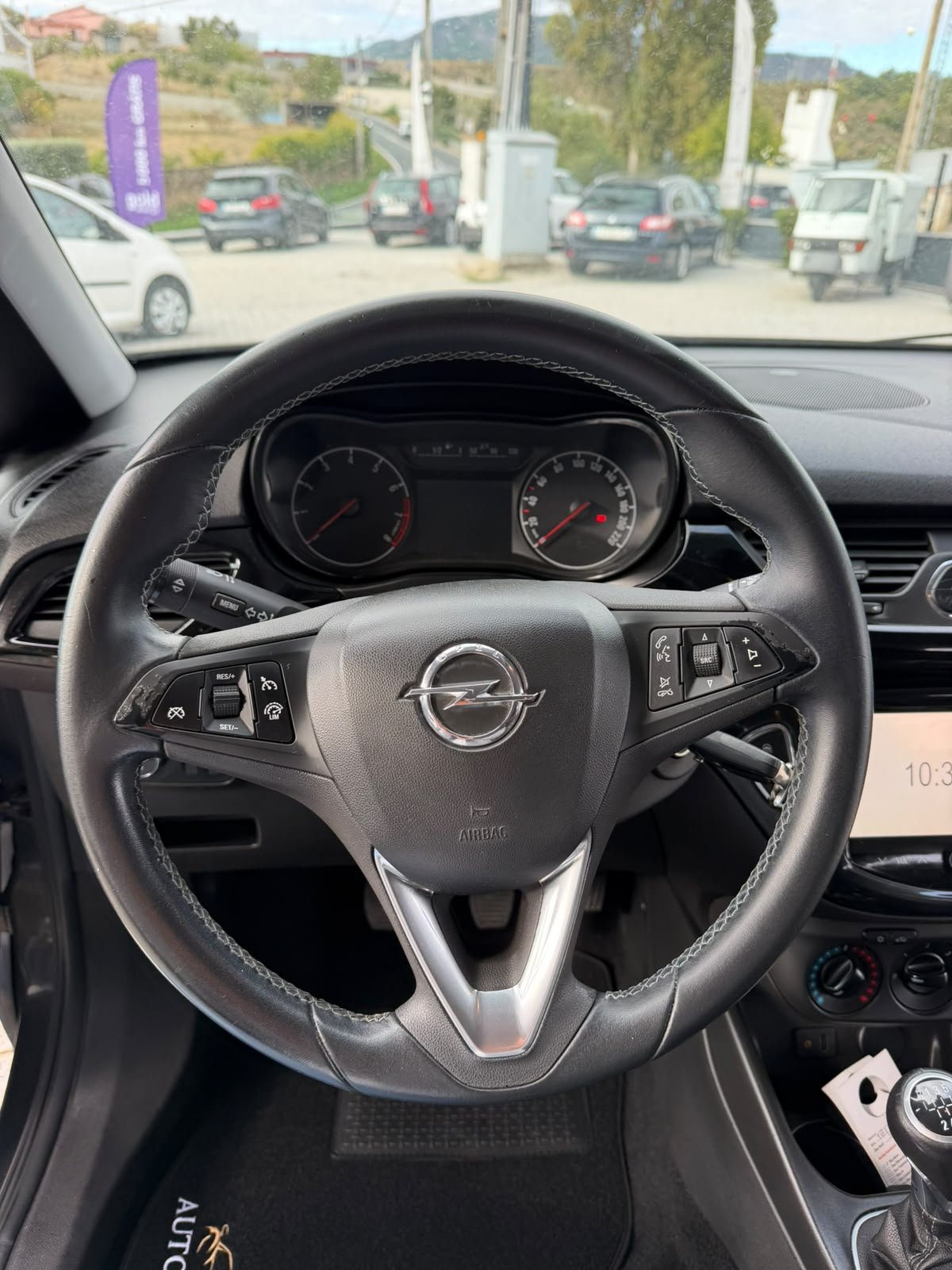 
								OPEL CORSA E 2015 completo									