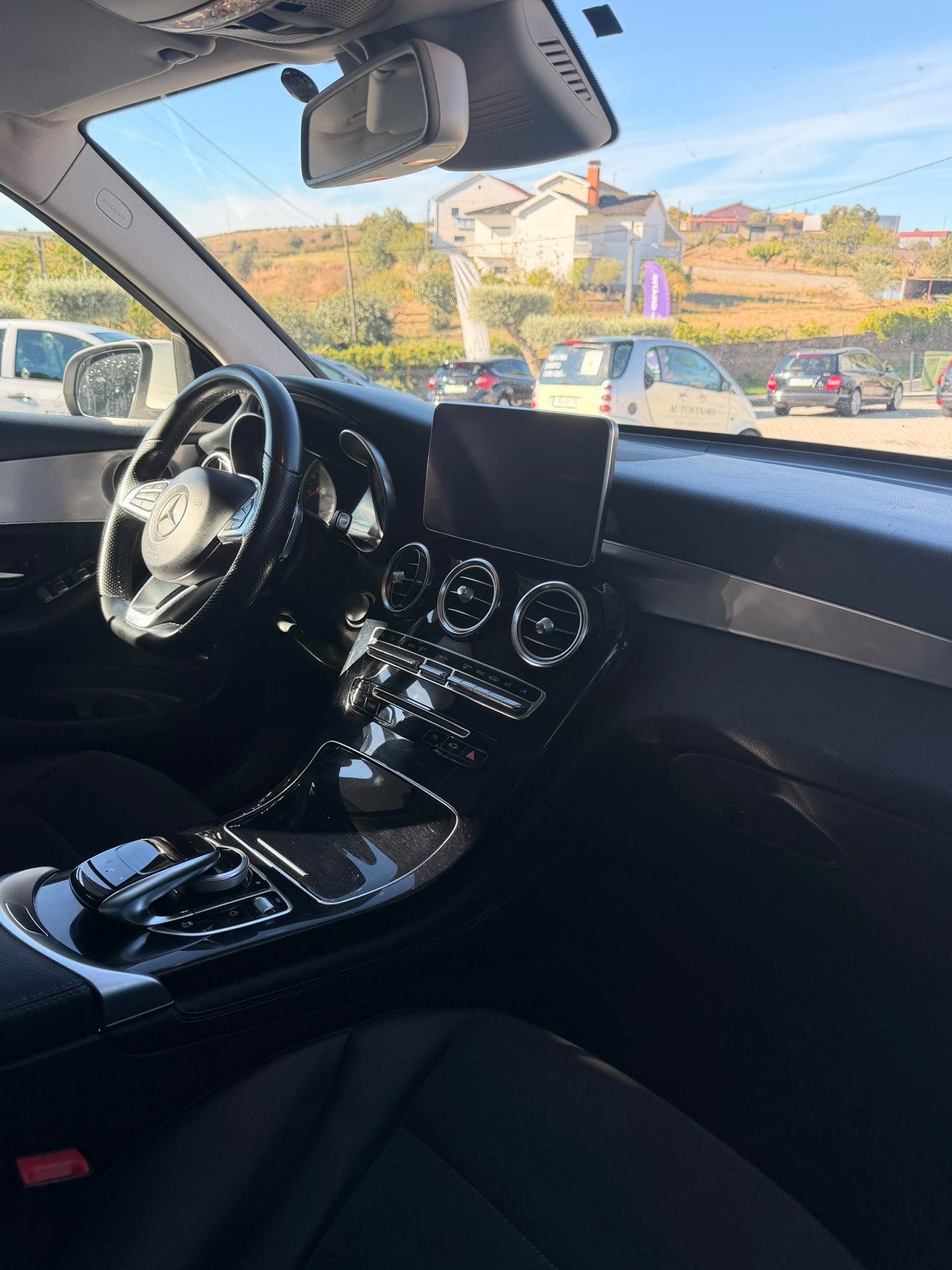 
								MERCEDES – BENZ  GLC 250 AMG 2018 completo									