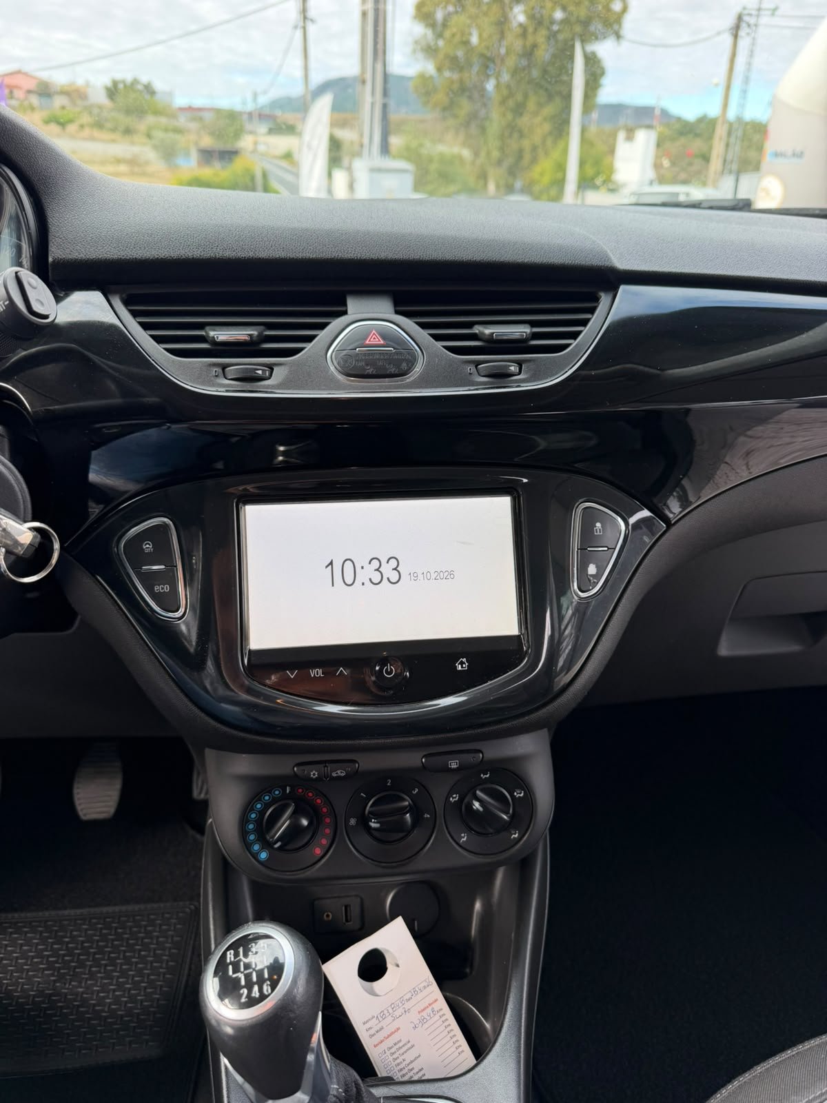 
								OPEL CORSA E 2015 completo									